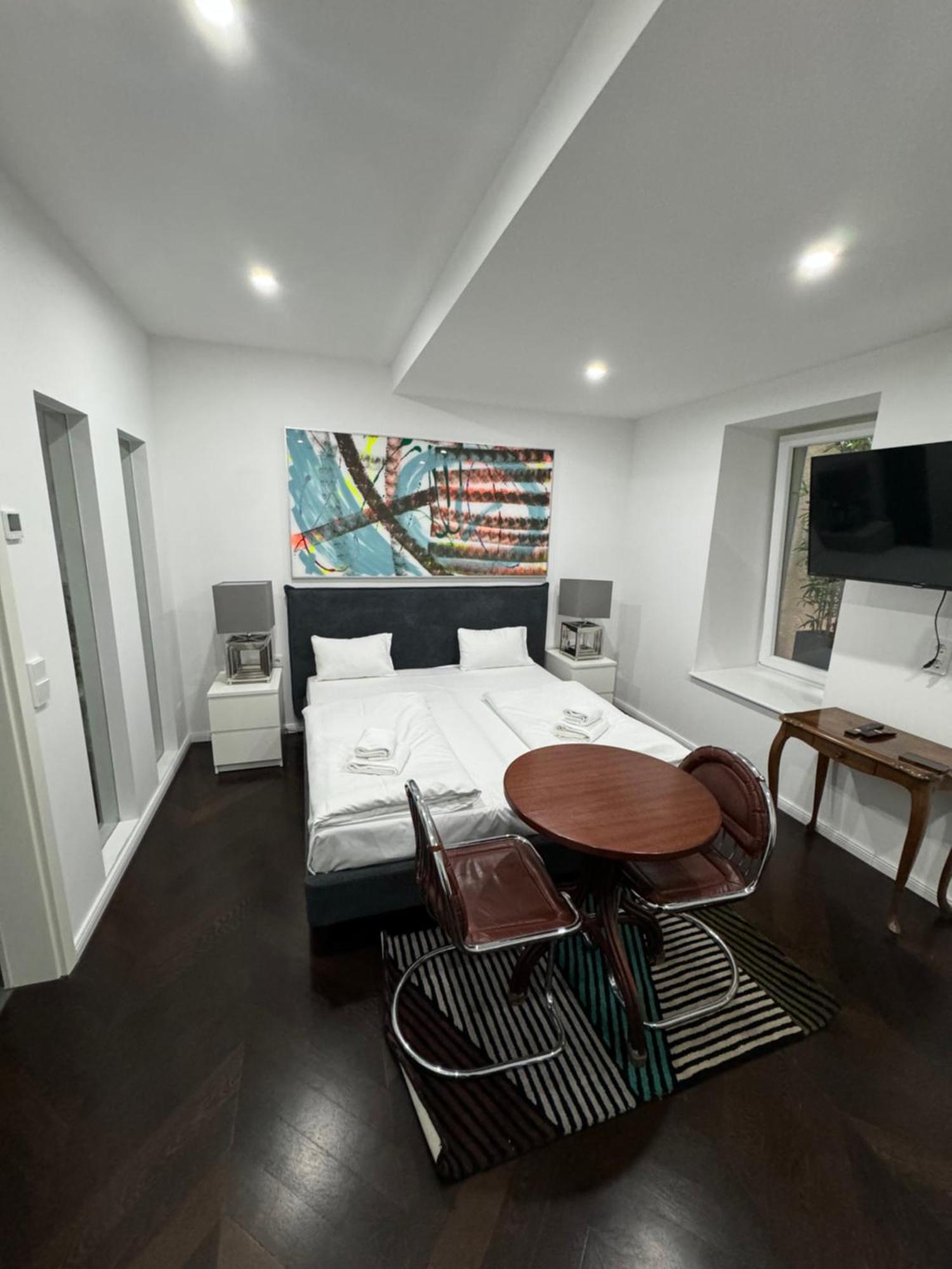 Design Apartment In The Centre Of فيينا المظهر الخارجي الصورة